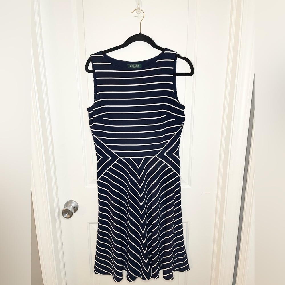 Lauren Ralph Lauren NWOT black and white striped fit and flare dress - size 12